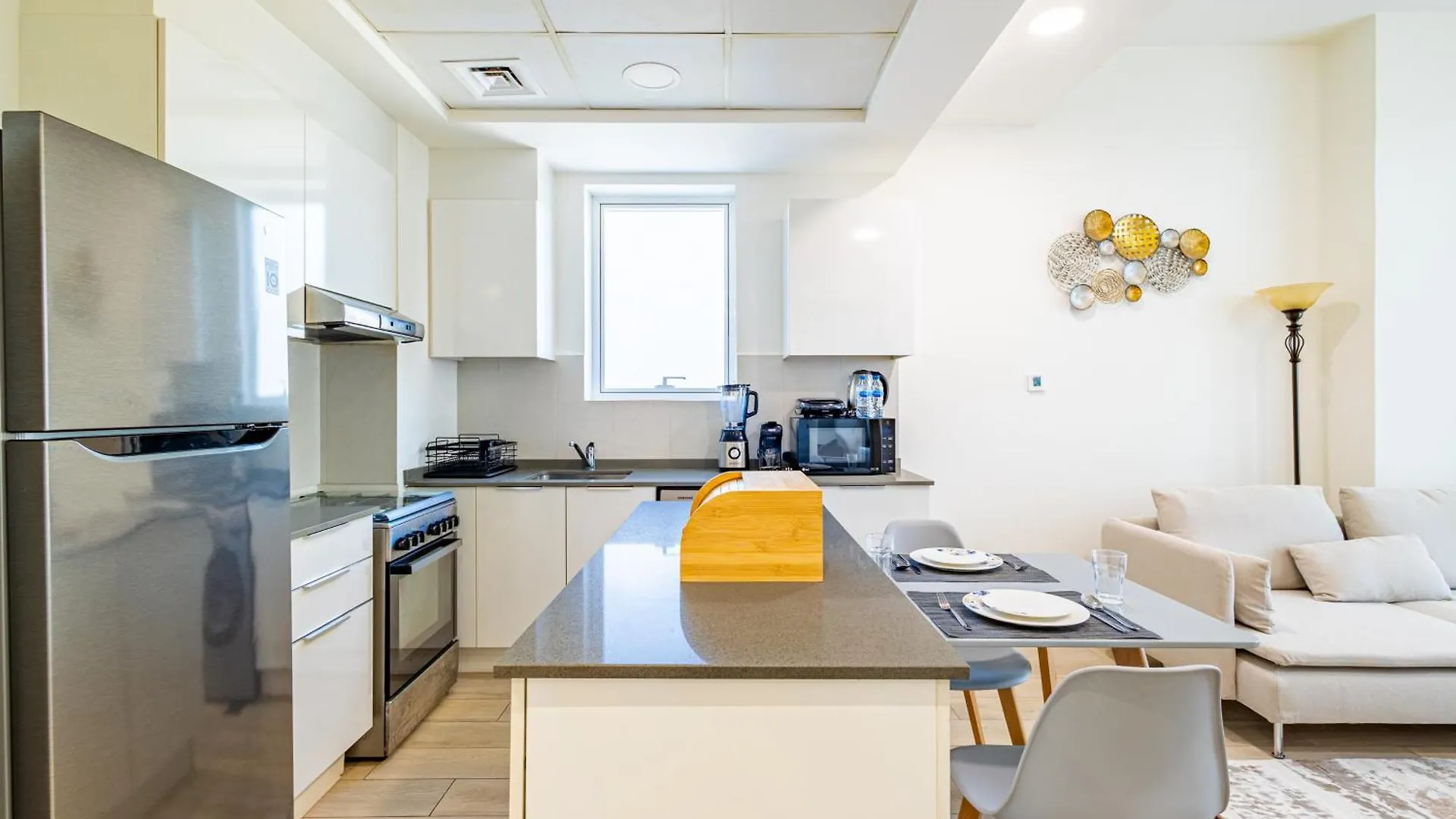 Superhost - Bright & Stylish 1-Bedroom In Bloom Tower, Jvc Dubai United Arab Emirates
