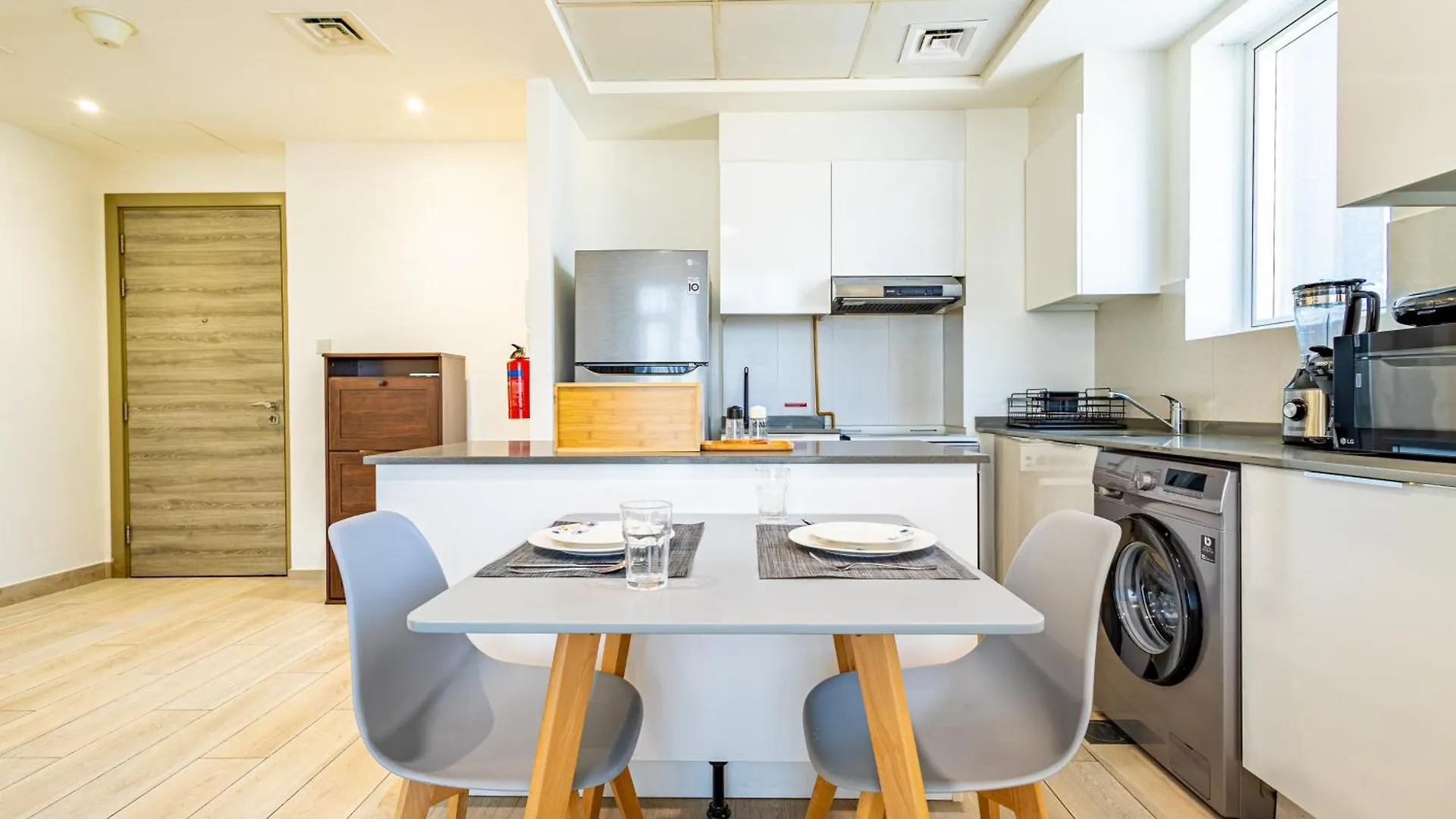Superhost - Bright & Stylish 1-Bedroom In Bloom Tower, Jvc Dubai United Arab Emirates