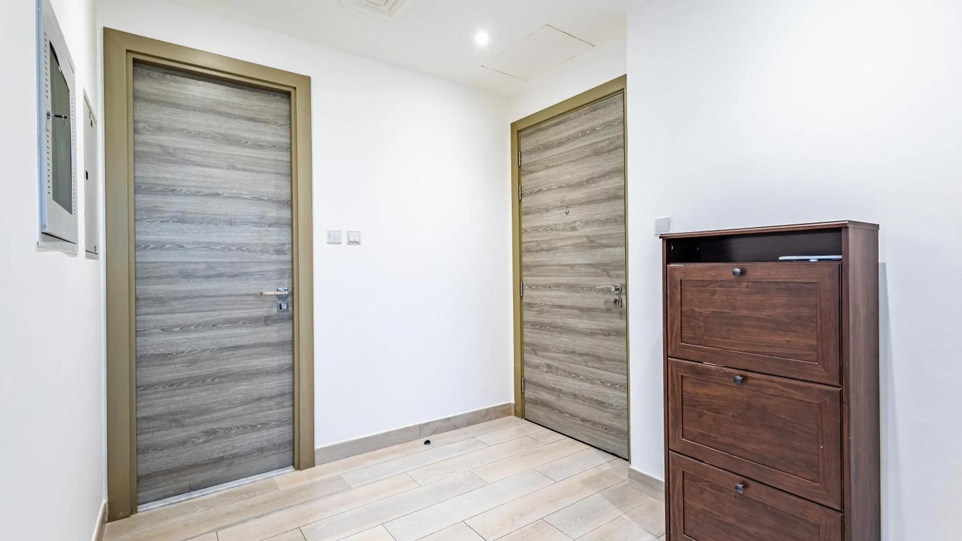 Apartment Superhost - Bright & Stylish 1-Bedroom In Bloom Tower, Jvc Dubai