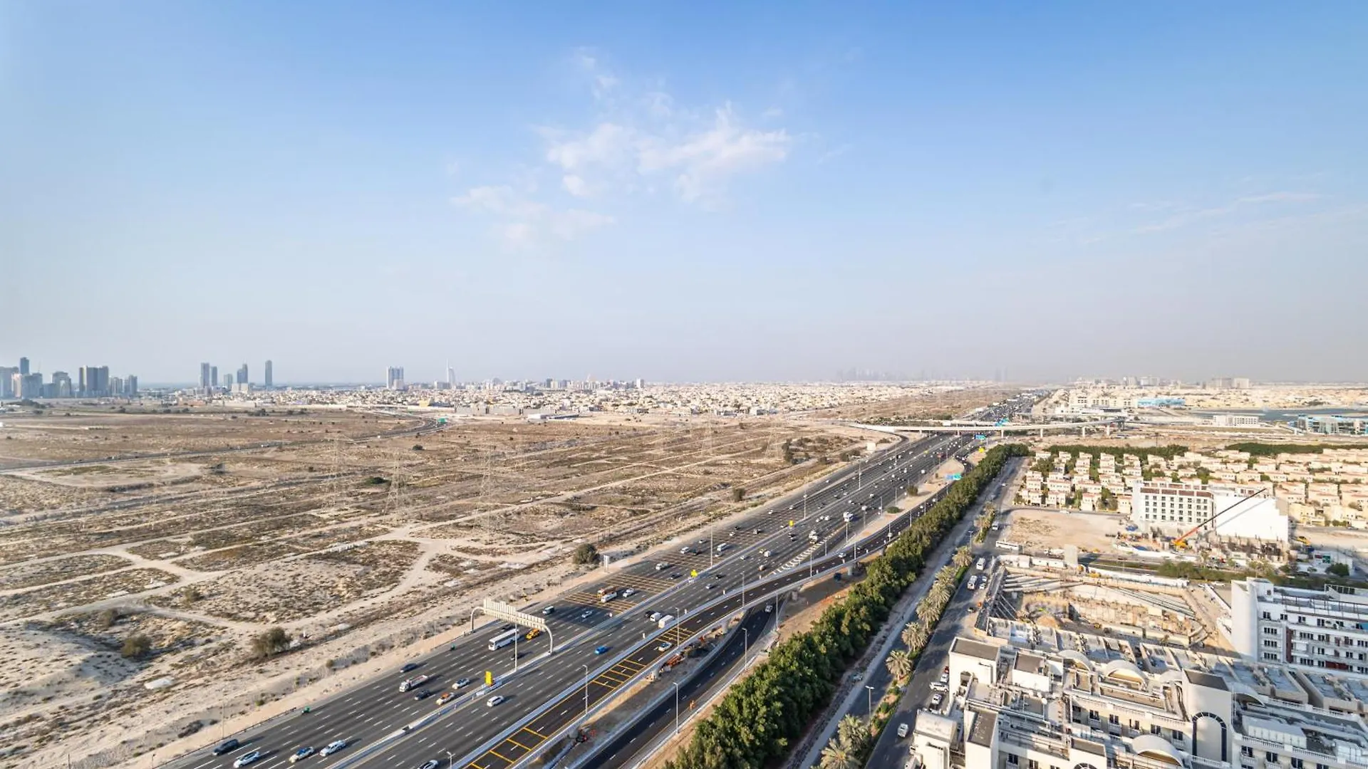 Superhost - Bright & Stylish 1-Bedroom In Bloom Tower, Jvc Dubai